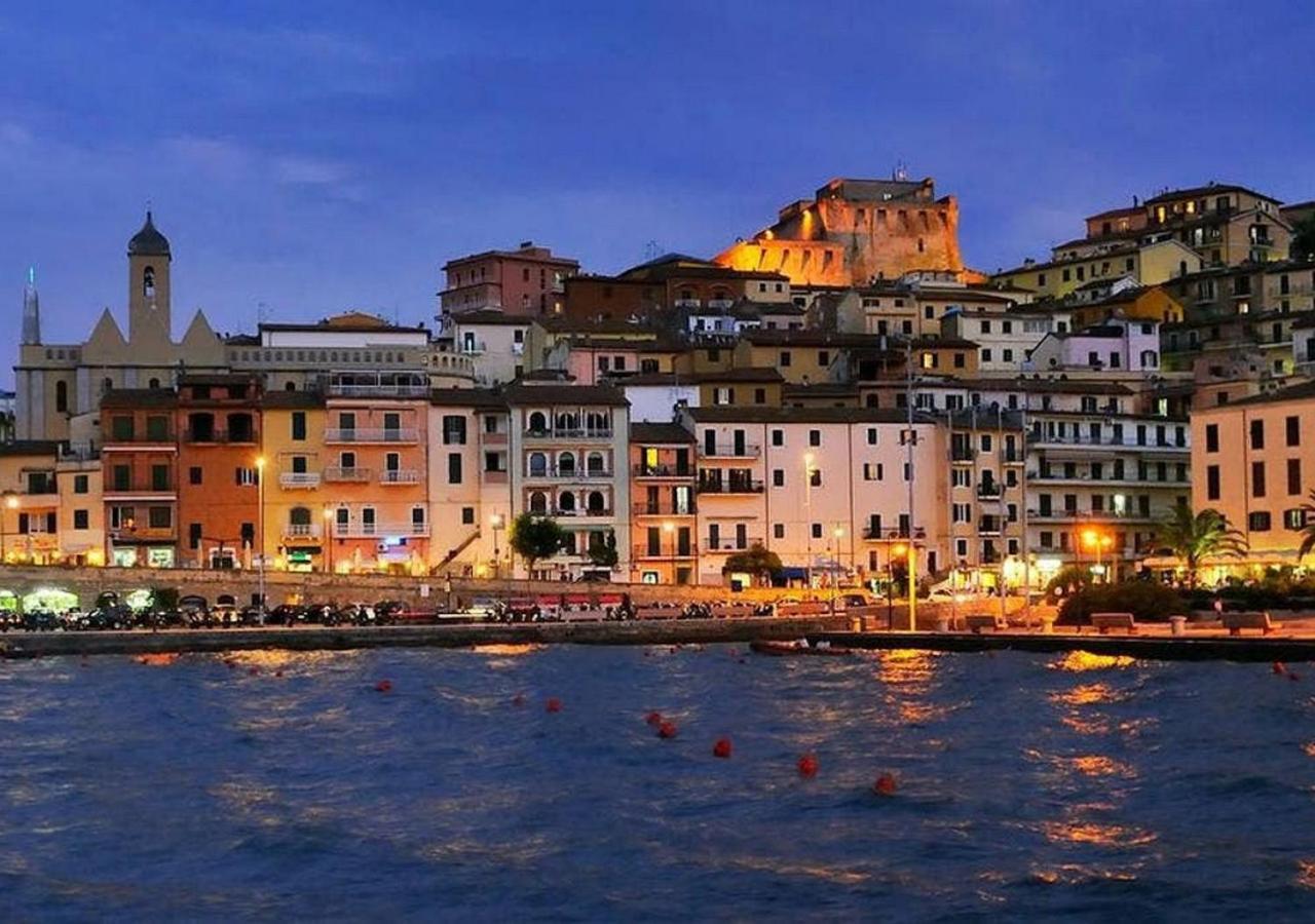 Апартаменти Mar D'Amare Порто-Санто-Стефано Екстер'єр фото